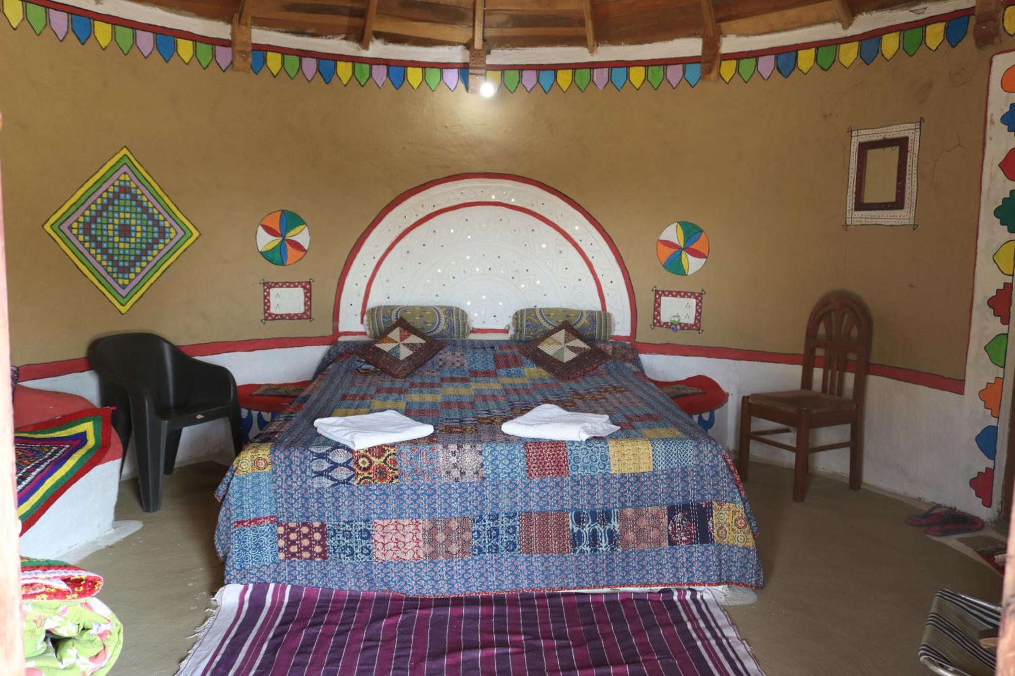 Banni Village Resort - Rann Of Kutch Bherandiala Ngoại thất bức ảnh