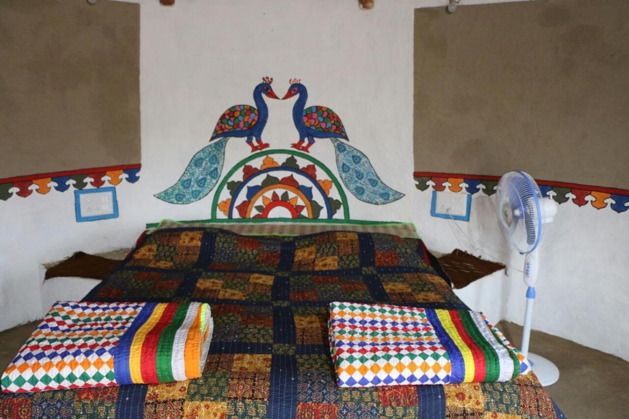 Banni Village Resort - Rann Of Kutch Bherandiala Ngoại thất bức ảnh